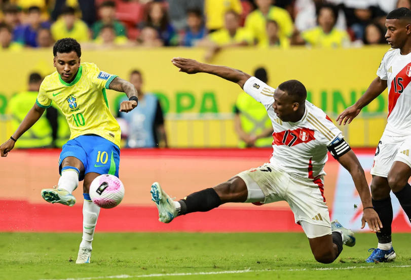 较为正面 较为正面