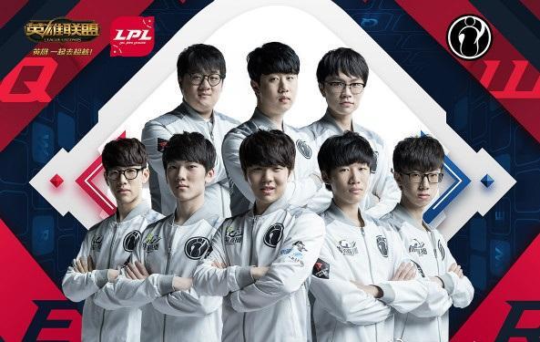 他不仅仅依 他不仅仅依