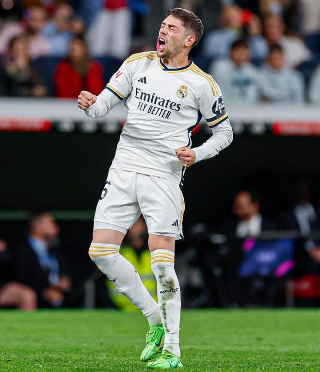 篮在联赛中 篮在联赛中